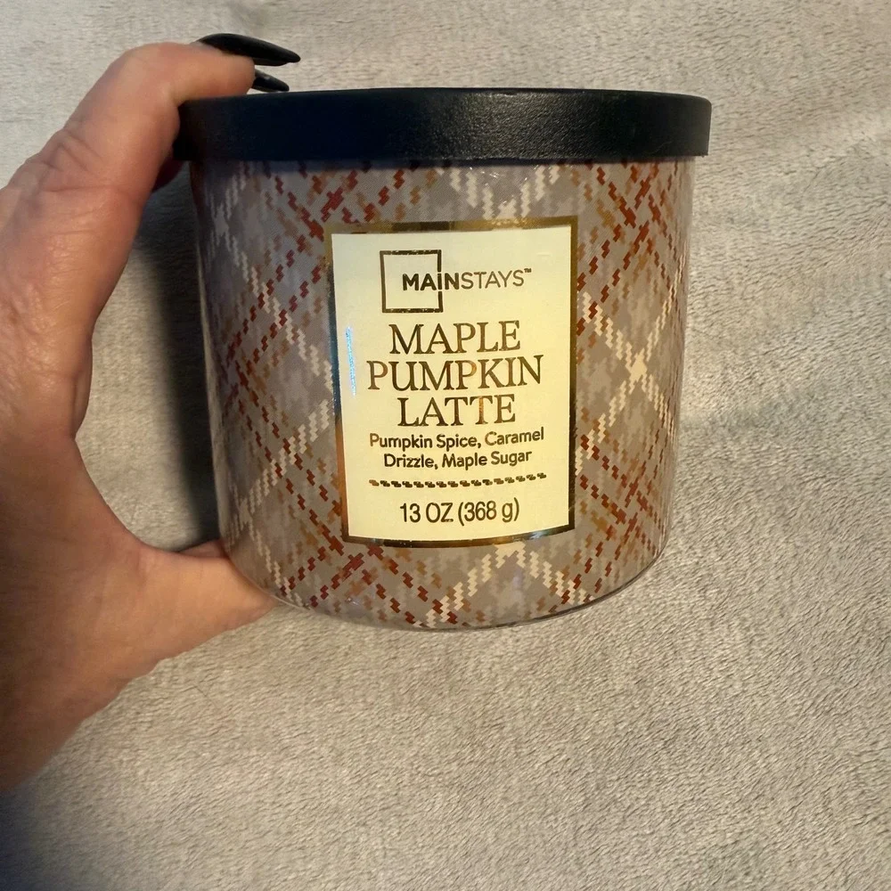 Mainstays Maple Pumpkin‎ Latte Candle 13oz 3 Wick Plaid Jar New